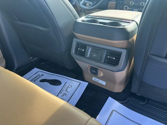 New 2026 Star White Metallic Tri-Coat Ford F-250® Lariat® image 12