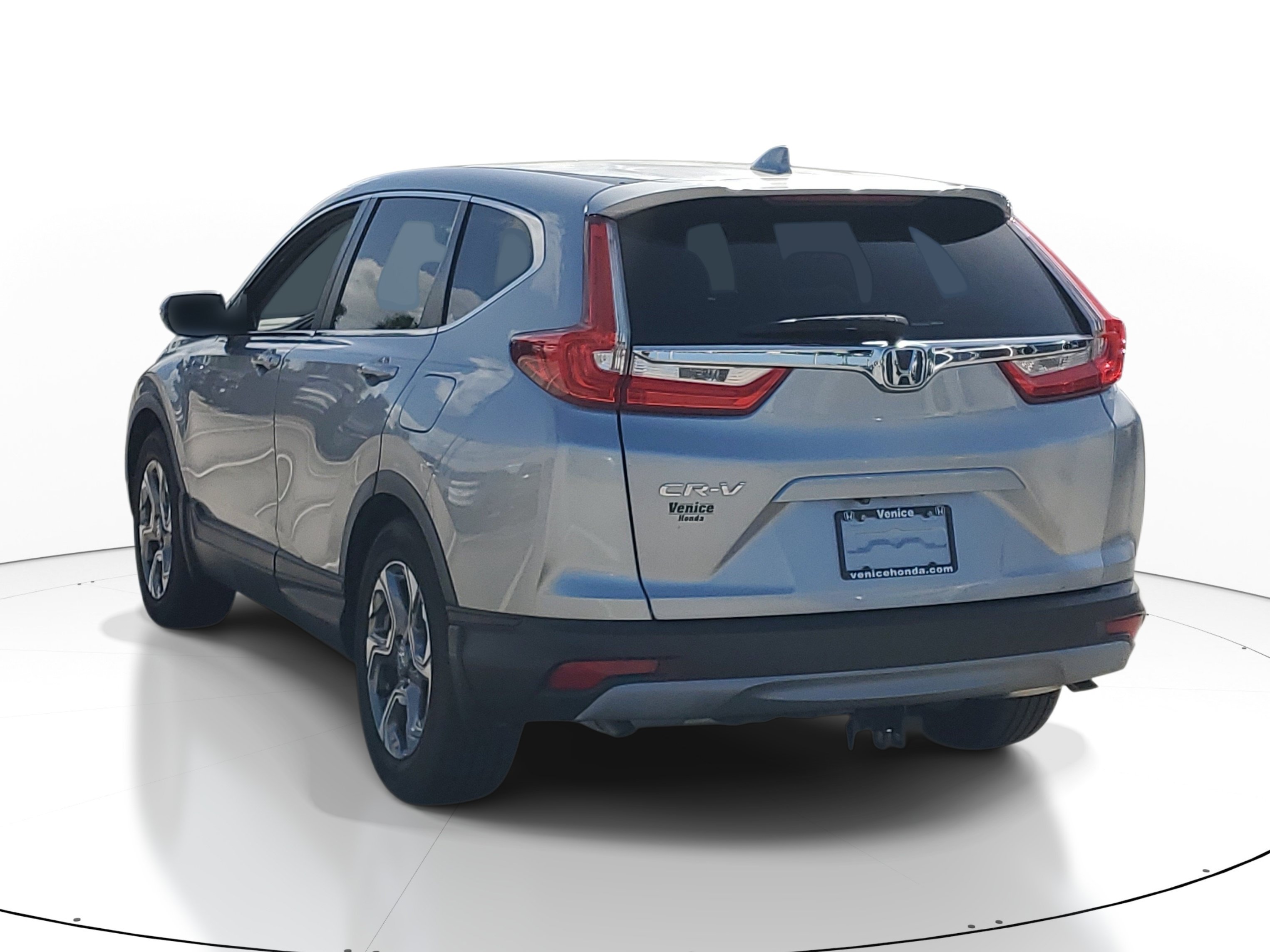 Used 2018 Silver Honda EX-L image 4
