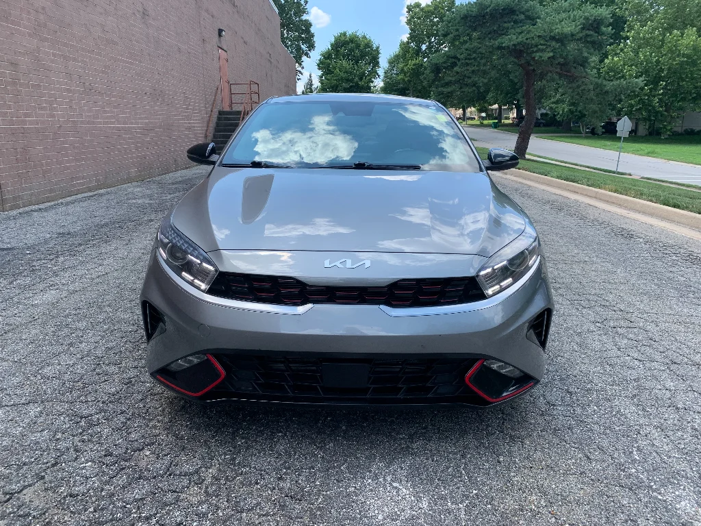 Used 2022 Steel Gray Kia GT-Line image 8