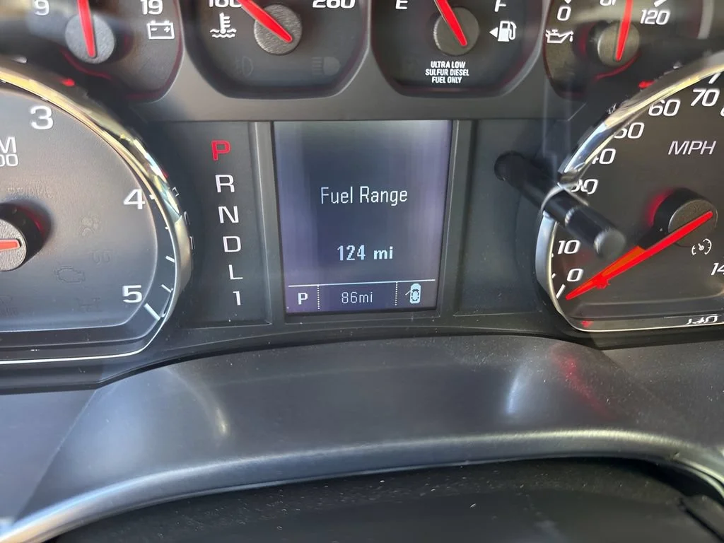 Used 2024 Summit White Chevrolet Work Truck image 18