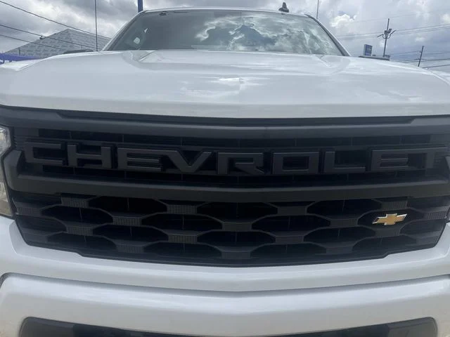 Used 2026 White Chevrolet Custom image 3