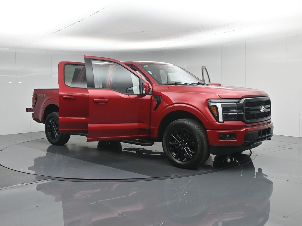 Used 2025 Red Ford Lariat image 39