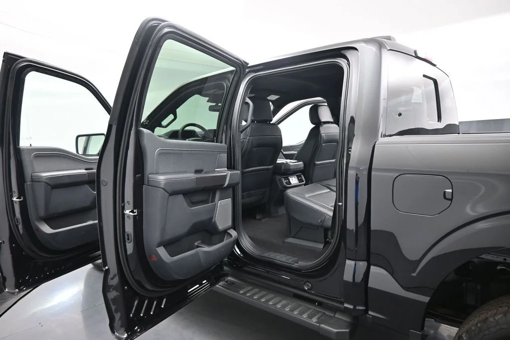New 2026 Agate Black Metallic Ford Lariat image 18