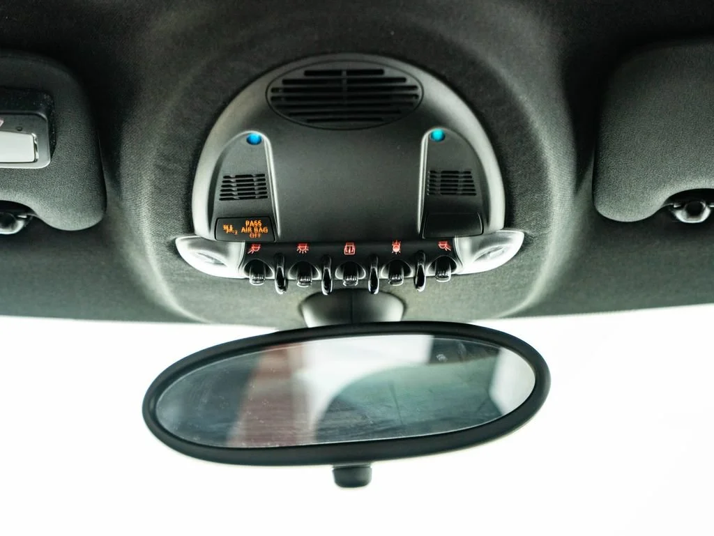 Used 2016 Absolute Black Metallic MINI  image 37