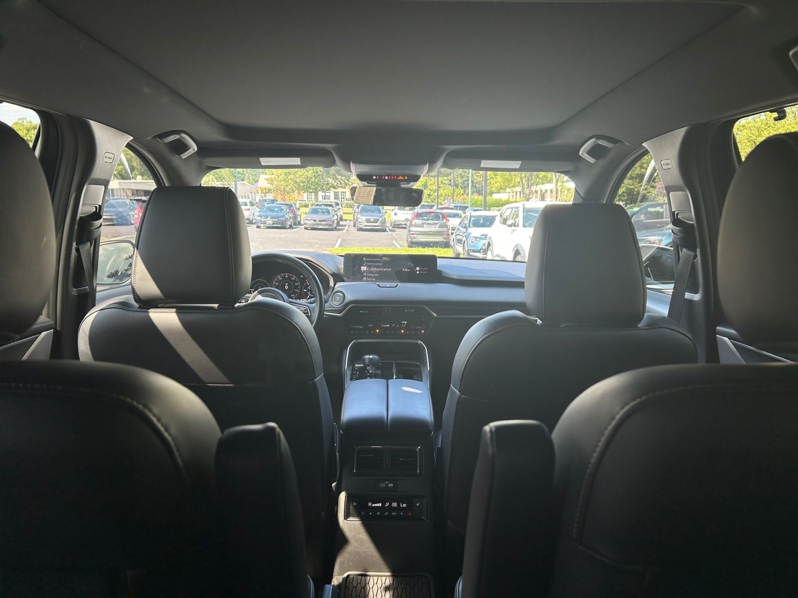 Used 2024 White Mazda Premium Plus image 27