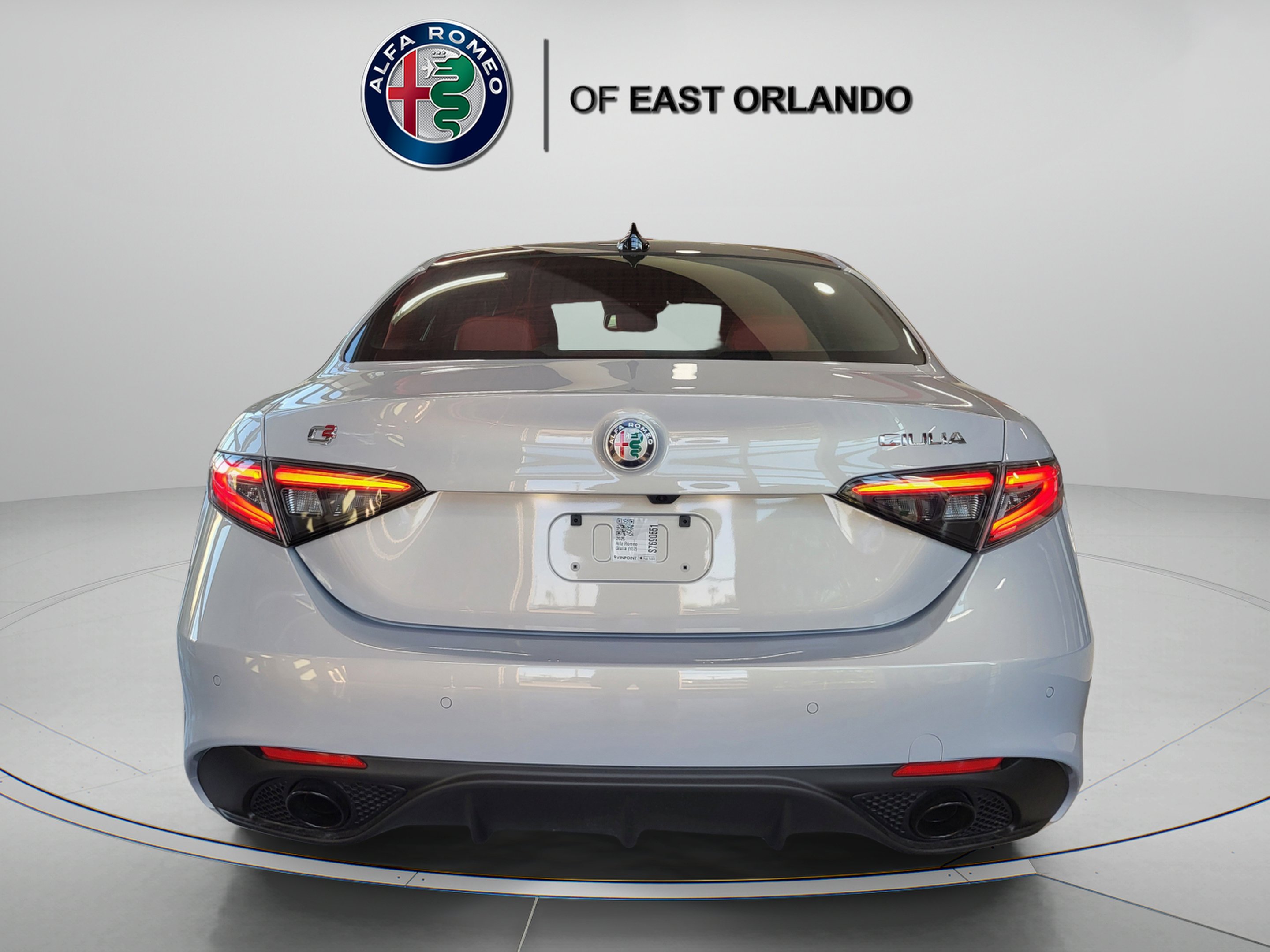 New 2025 Moonlight Gray Metallic Alfa Romeo  image 7