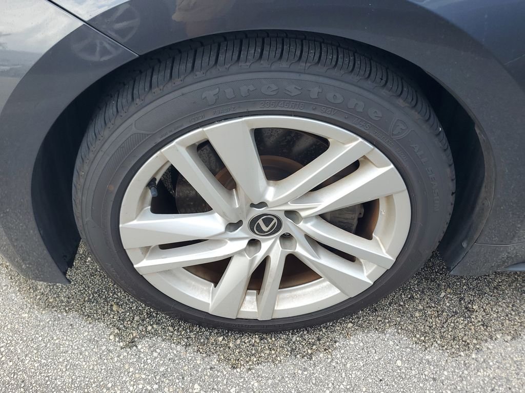 Used 2023 Gray Lexus 300 image 4