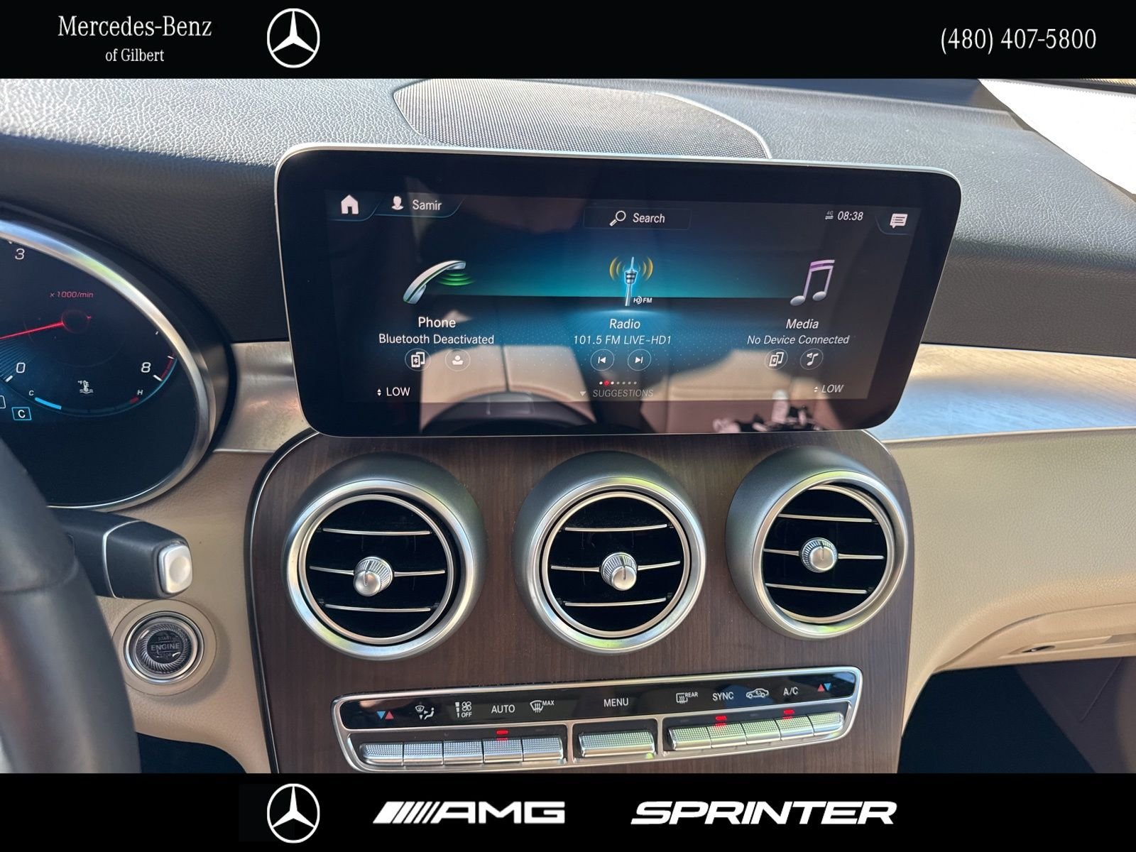 Certified Used 2022  Mercedes-Benz GLC 300 image 26