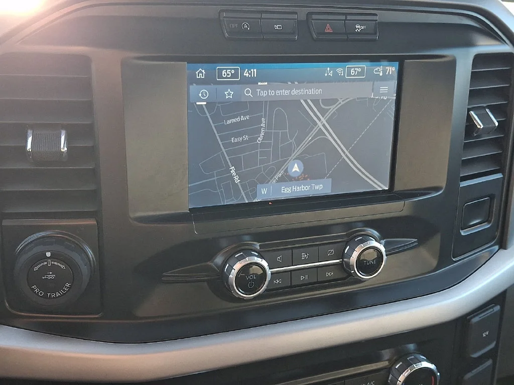 Used 2023 White Ford XLT image 17