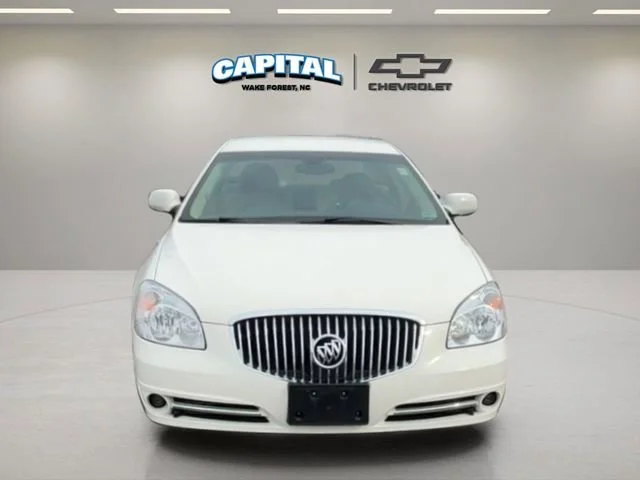 Used 2011 WHITE OPAL Buick CXL image 8