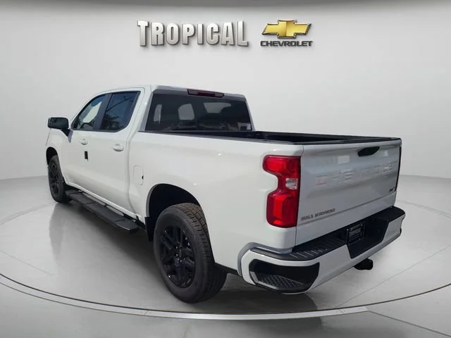 New 2026 Summit White Chevrolet RST image 3