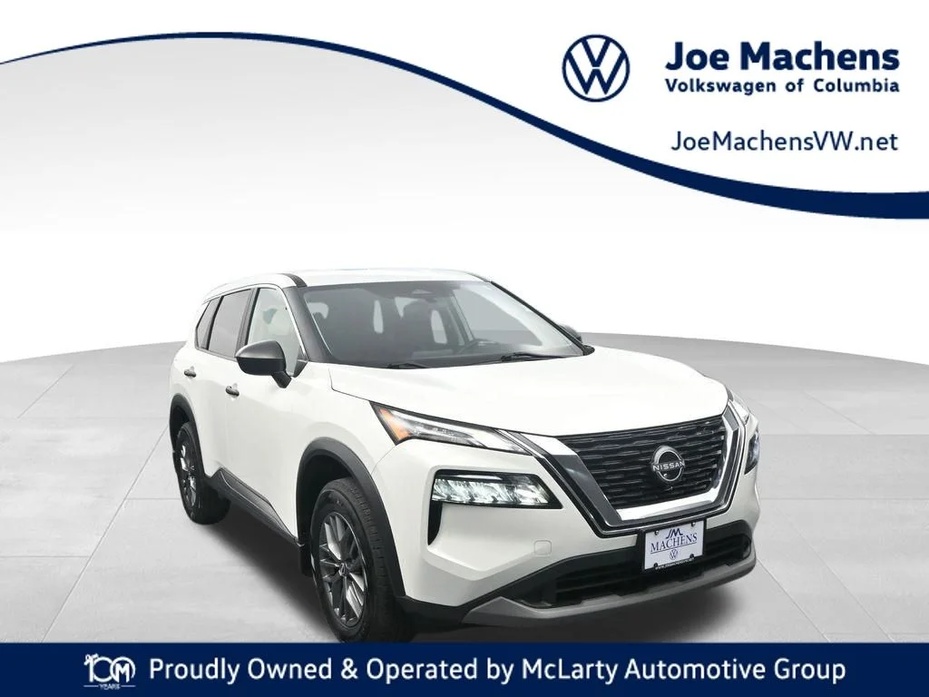 2023 Nissan Rogue S FWD's photo