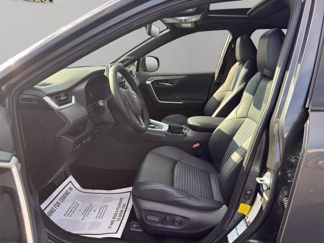 Used 2021 Gray Toyota Hybrid XSE image 9