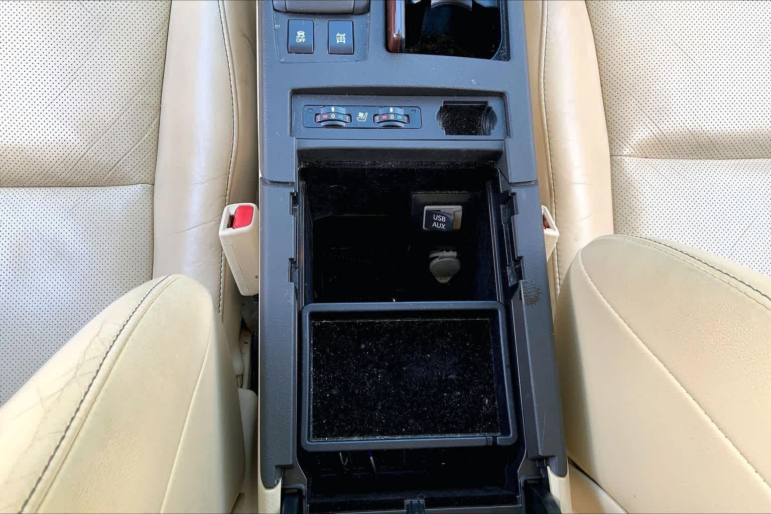Used 2015 Satin Cashmere Metallic Lexus  image 34