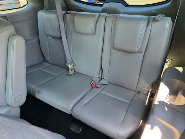 Used 2017 Blizzard Pearl Toyota Limited image 19