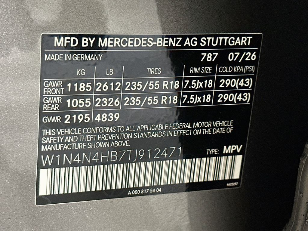 New 2026 Mountain Grey Metallic Mercedes-Benz GLA 250 image 30