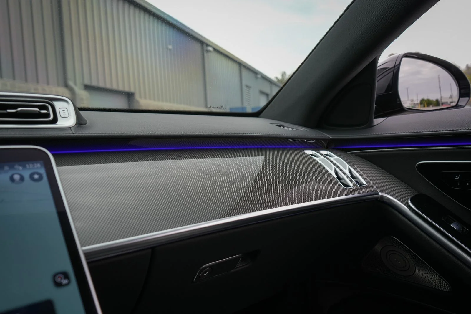 Used 2023 Black Mercedes-Benz S 580e image 47