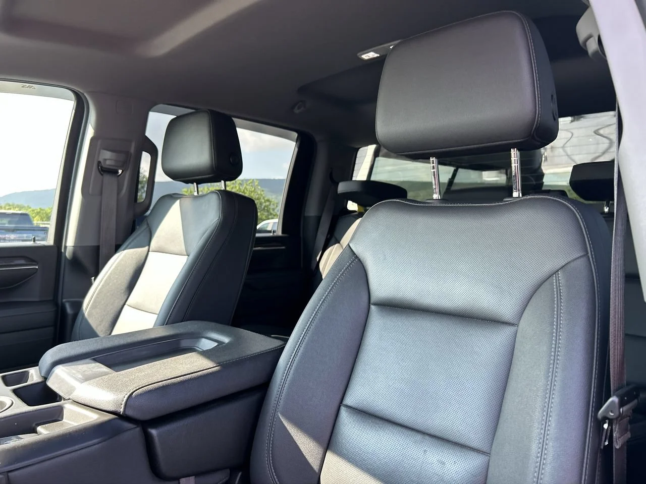 Used 2024 Summit White Chevrolet LTZ image 23