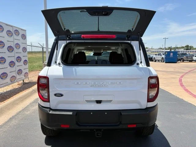 Certified Used 2024 Oxford White Ford Badlands image 6