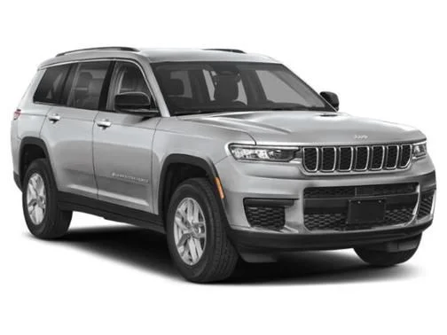 Used 2025 Gray Jeep Laredo image 6