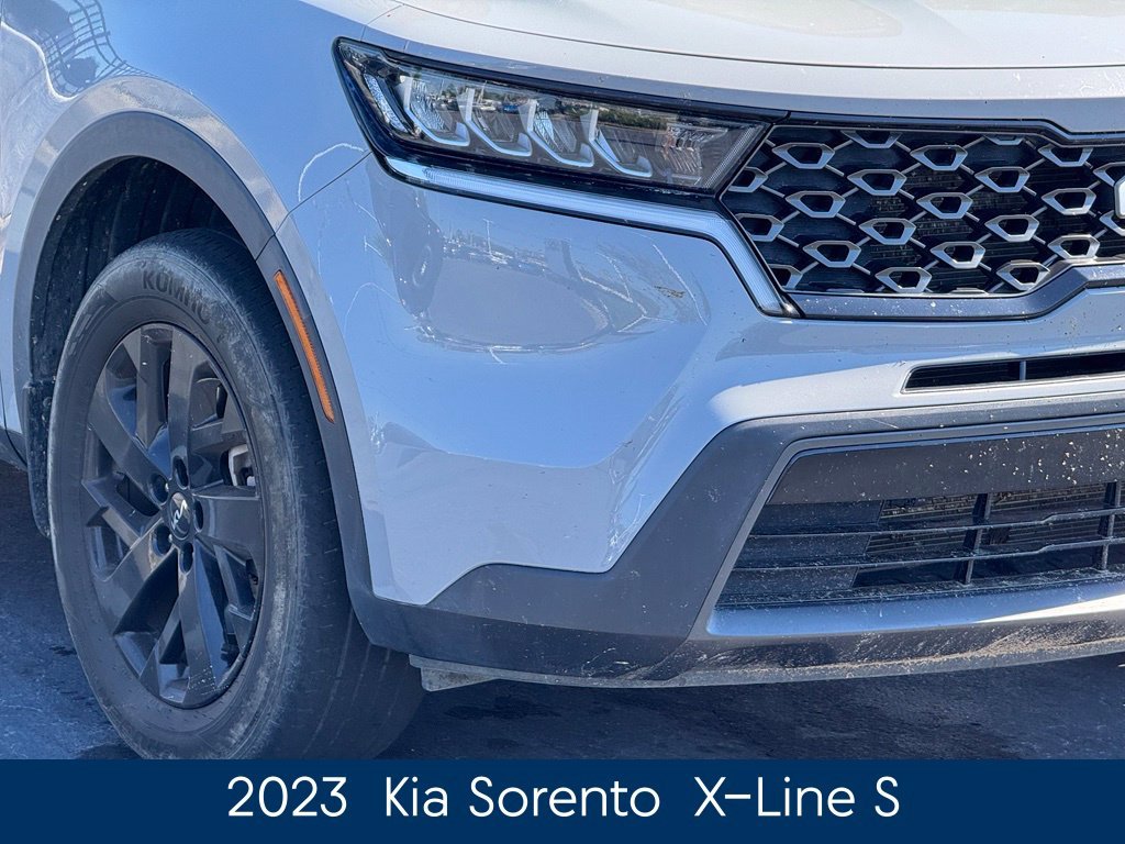 Used 2023 Gray Kia X-Line S image 4