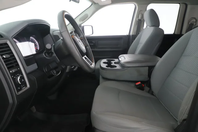Used 2019 Silver Ram Tradesman image 18