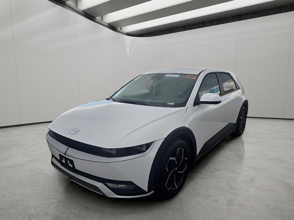 Used 2024 Atlas White Hyundai SEL image 2