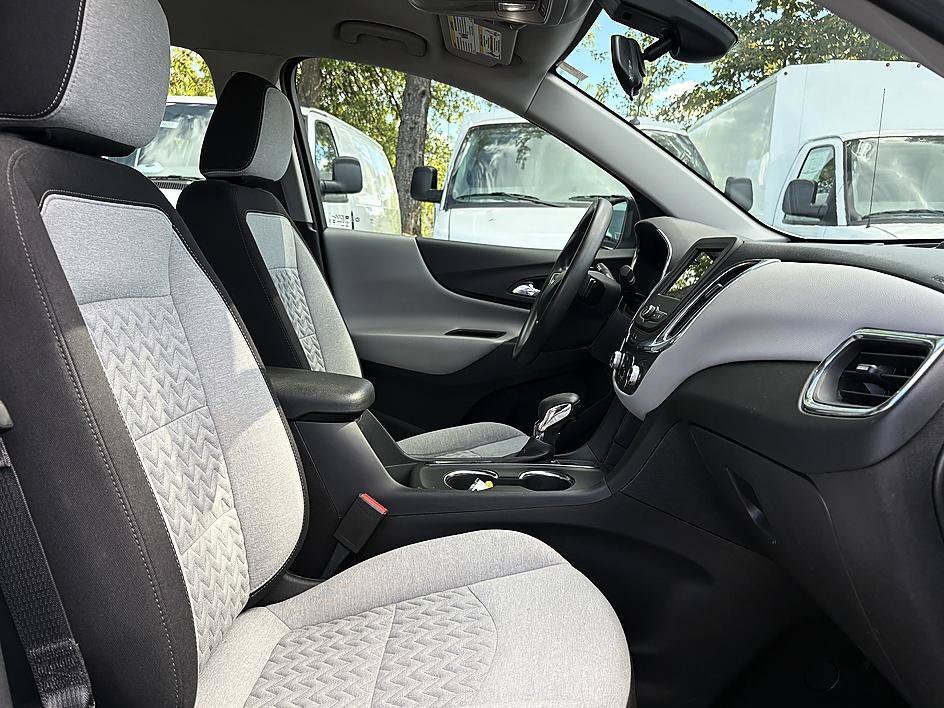 Used 2024 Summit White Chevrolet LS image 13