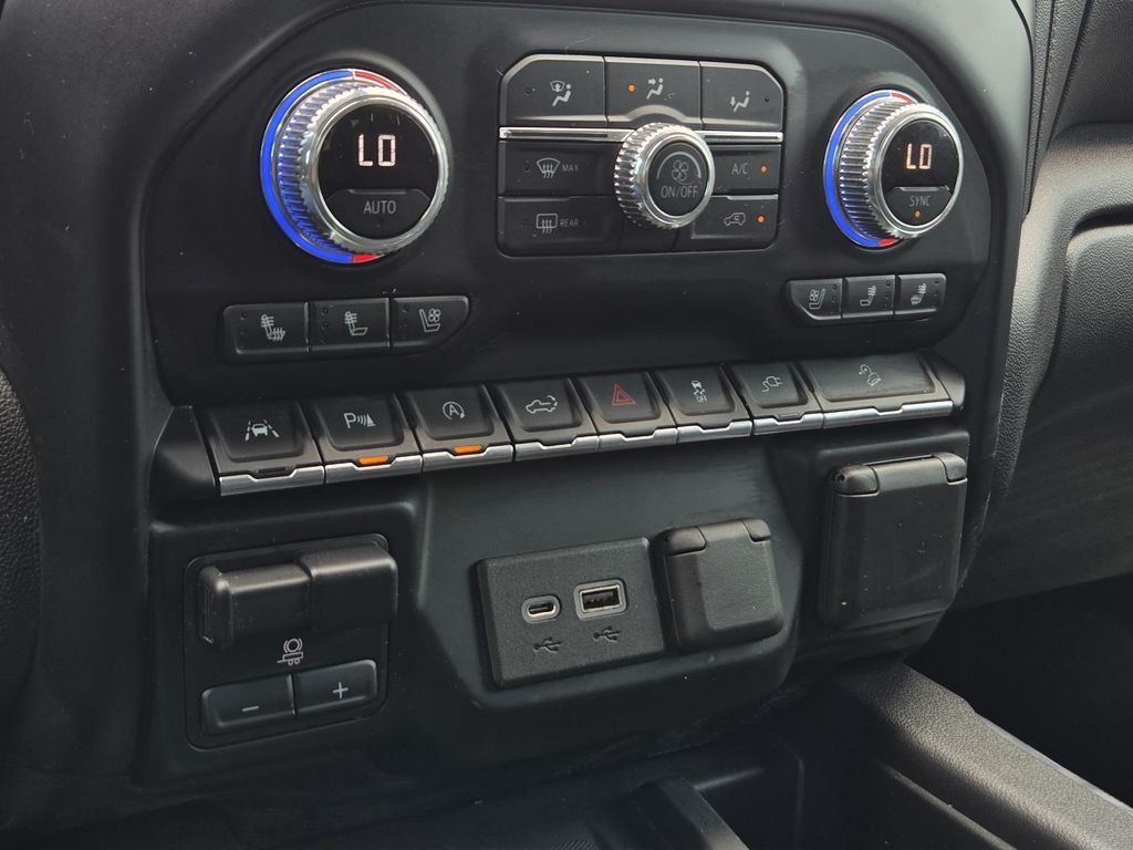 Used 2020 Gray GMC AT4 image 29