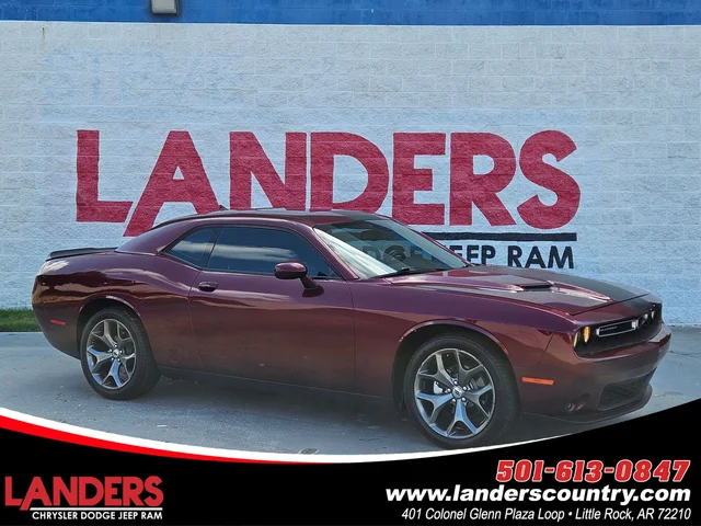 2017 Dodge Challenger SXT Plus