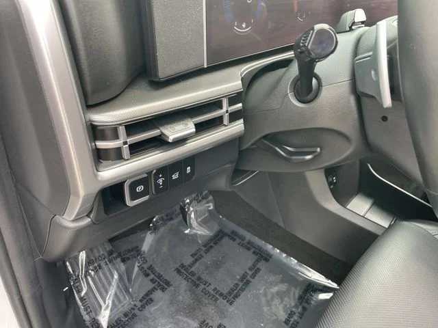 Certified Used 2026 White Hyundai SEL image 19