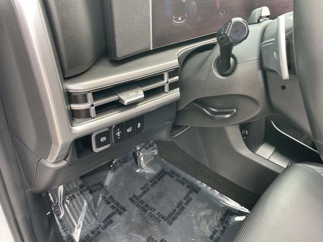 Certified Used 2026 White Hyundai SEL image 19