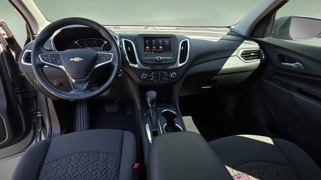 Used 2024 Gray Chevrolet LT image 17
