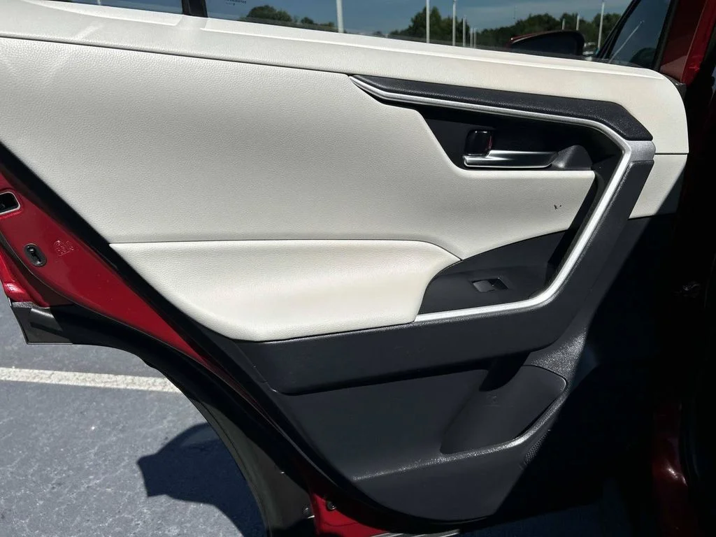 Certified Used 2021 Red Toyota XLE image 12