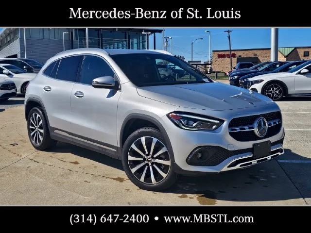 Used 2023 Silver Mercedes-Benz GLA 250 image 1