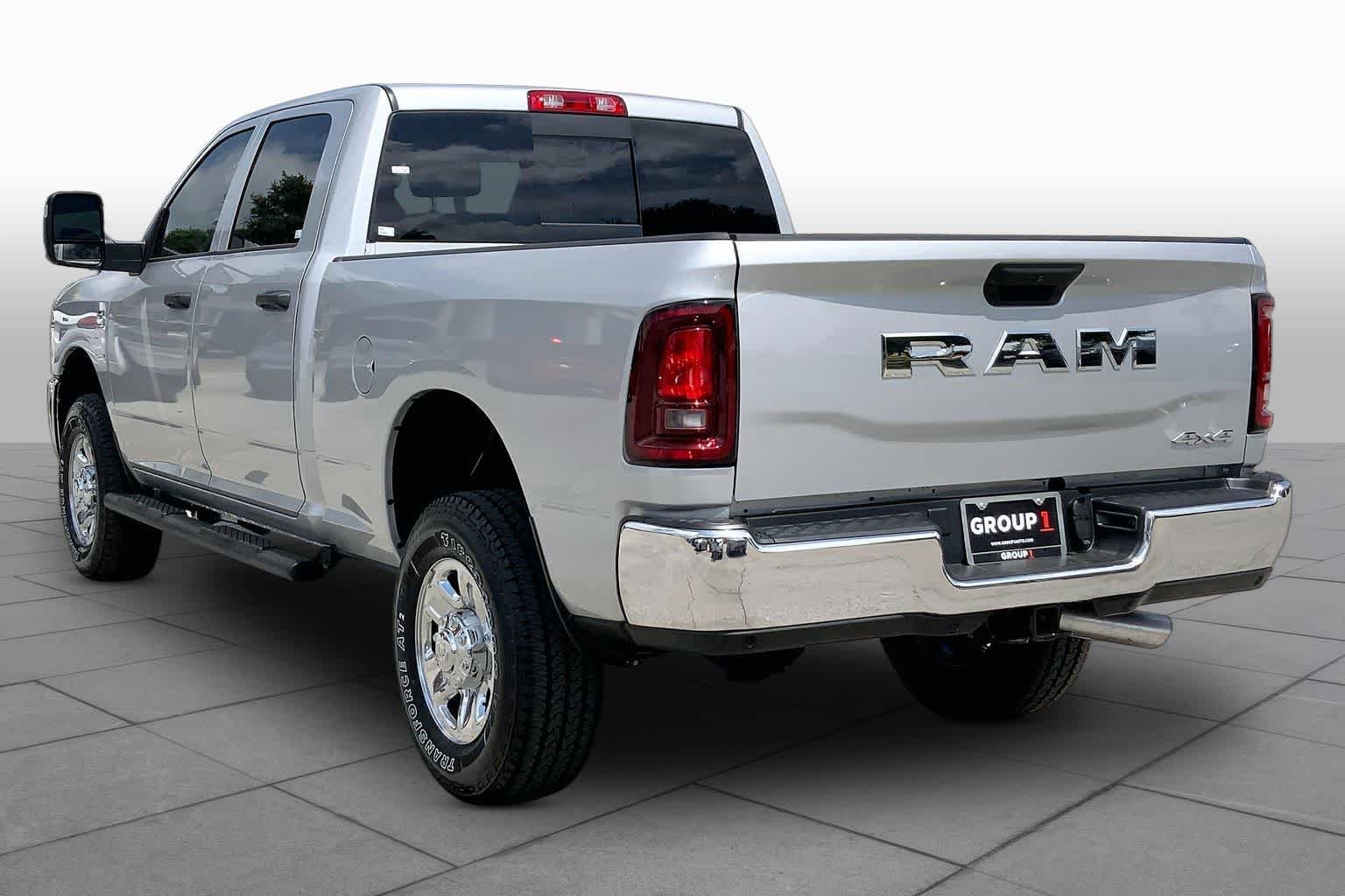 New 2026 Silver-Zynith Exterior Paint RAM Tradesman image 9