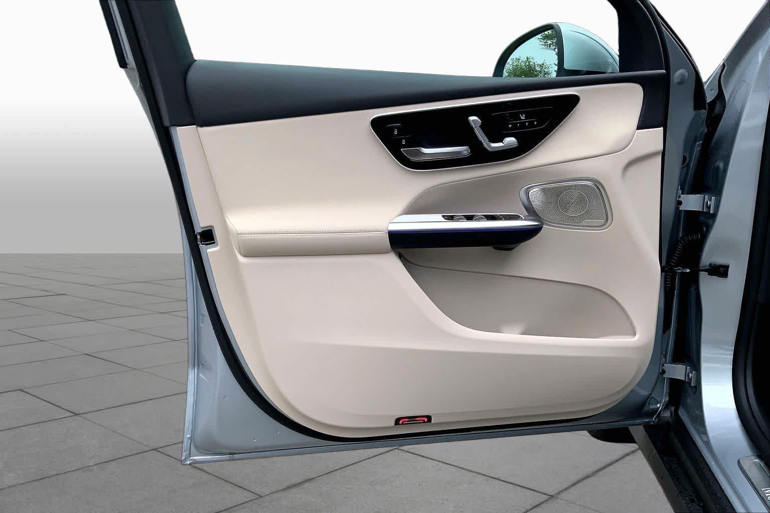 New 2026 Cirrus Silver Metallic Mercedes-Benz GLC 300 image 14