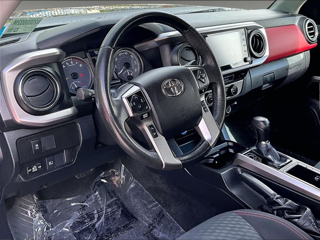 Used 2021 Midnight Black Metallic Toyota SR5 image 8