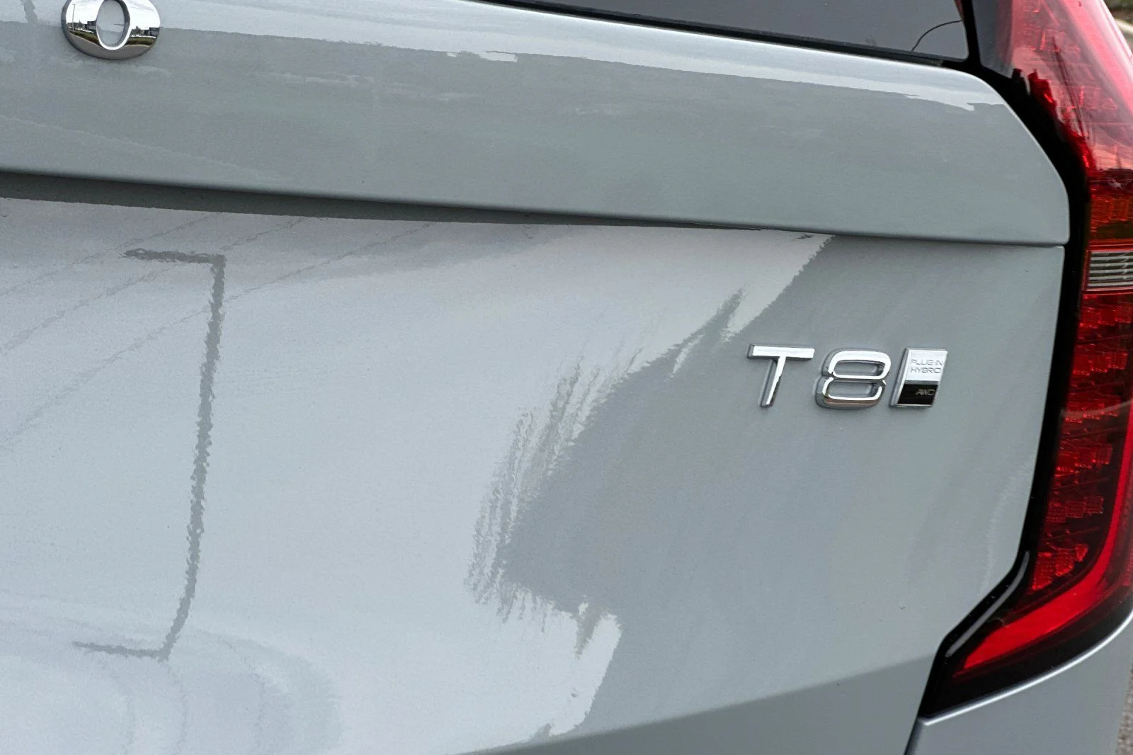 New 2026 Gray Volvo T8 Plus image 25
