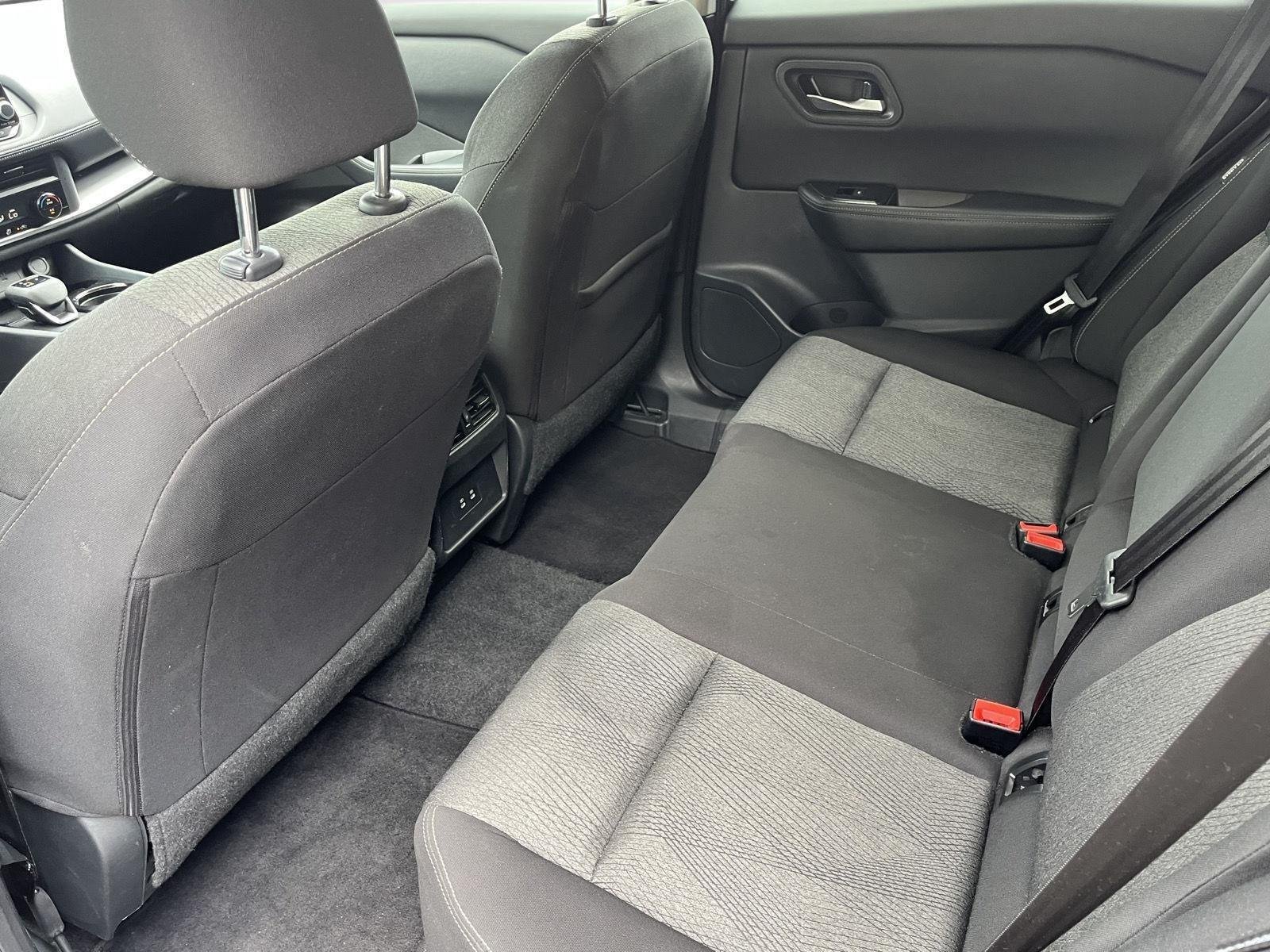 Used 2025 Gun Metallic Nissan SV image 14