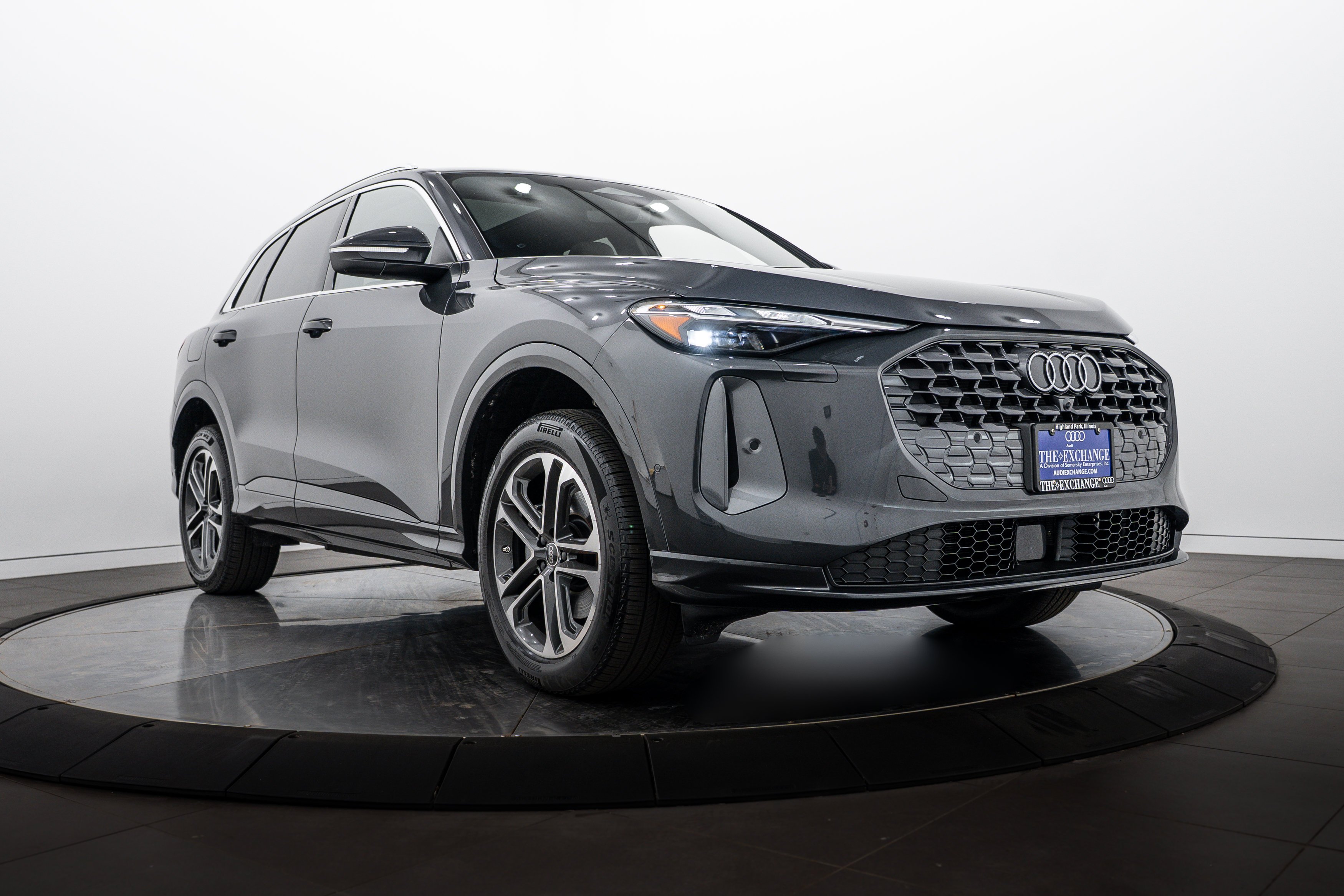 2025 Audi Q5 40 Premium's photo