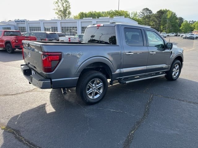 Used 2024 Gray Ford XLT image 3