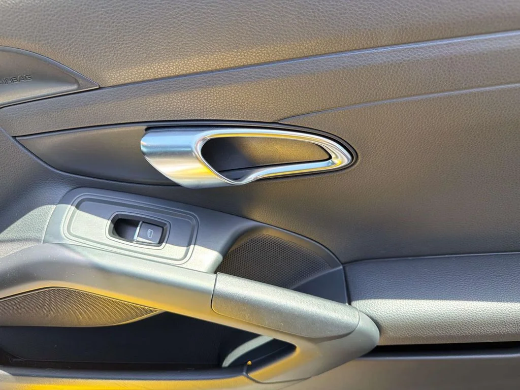 Used 2013 Racing Yellow Porsche Base image 16