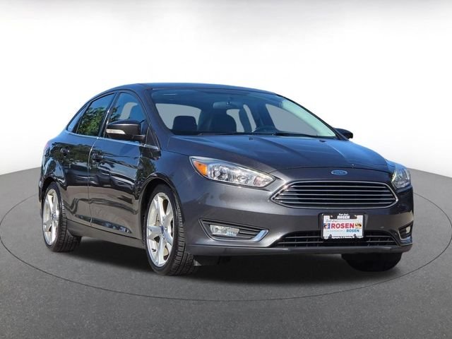 Used 2016 Gray Ford Titanium image 1
