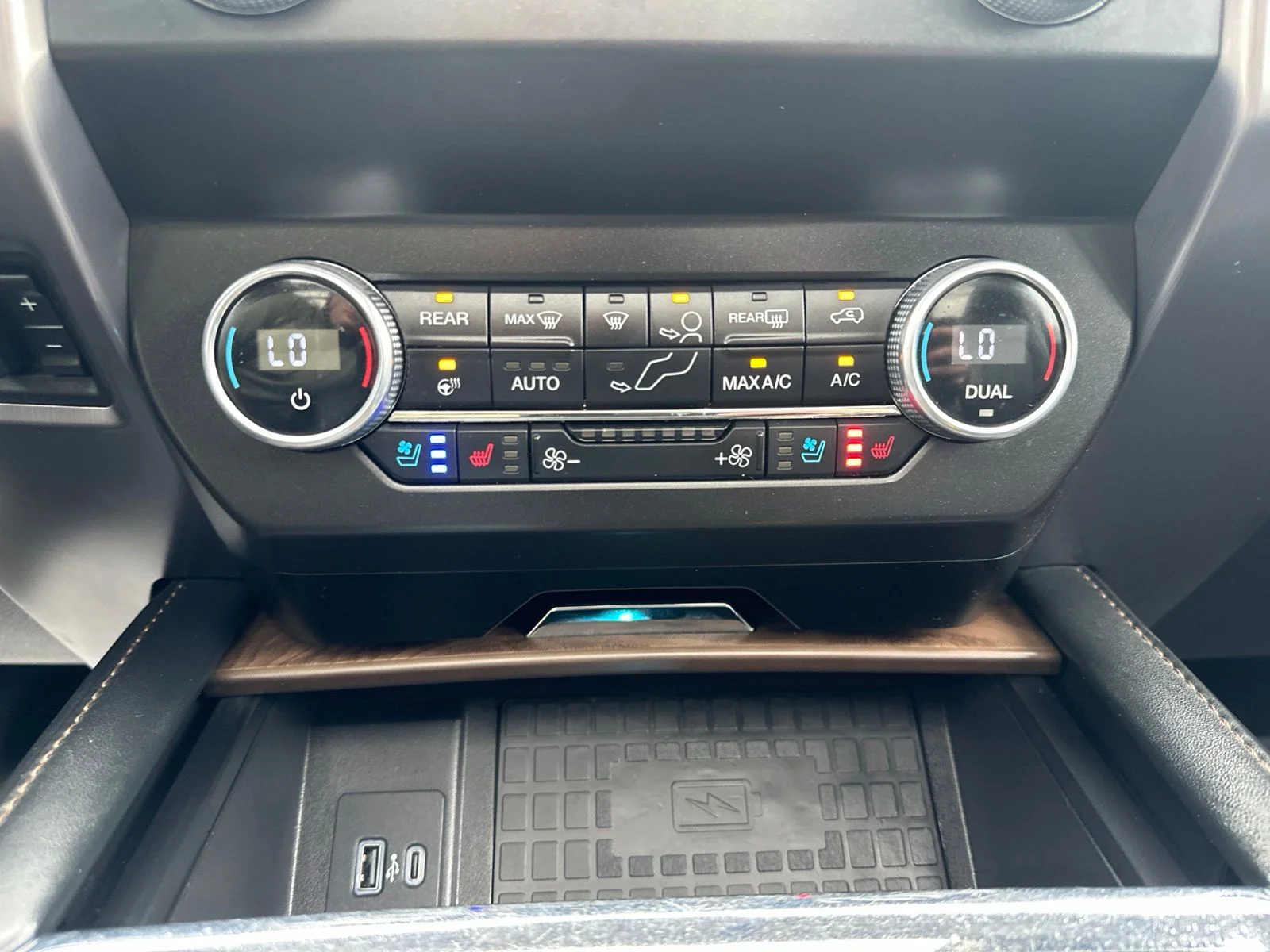Used 2021 Brown Ford Platinum image 73