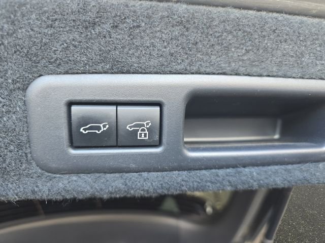 Used 2022 Silver Lexus 350 image 16