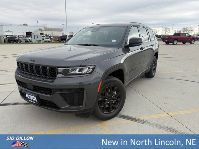 2026 Jeep Grand Cherokee L Laredo Altitude
