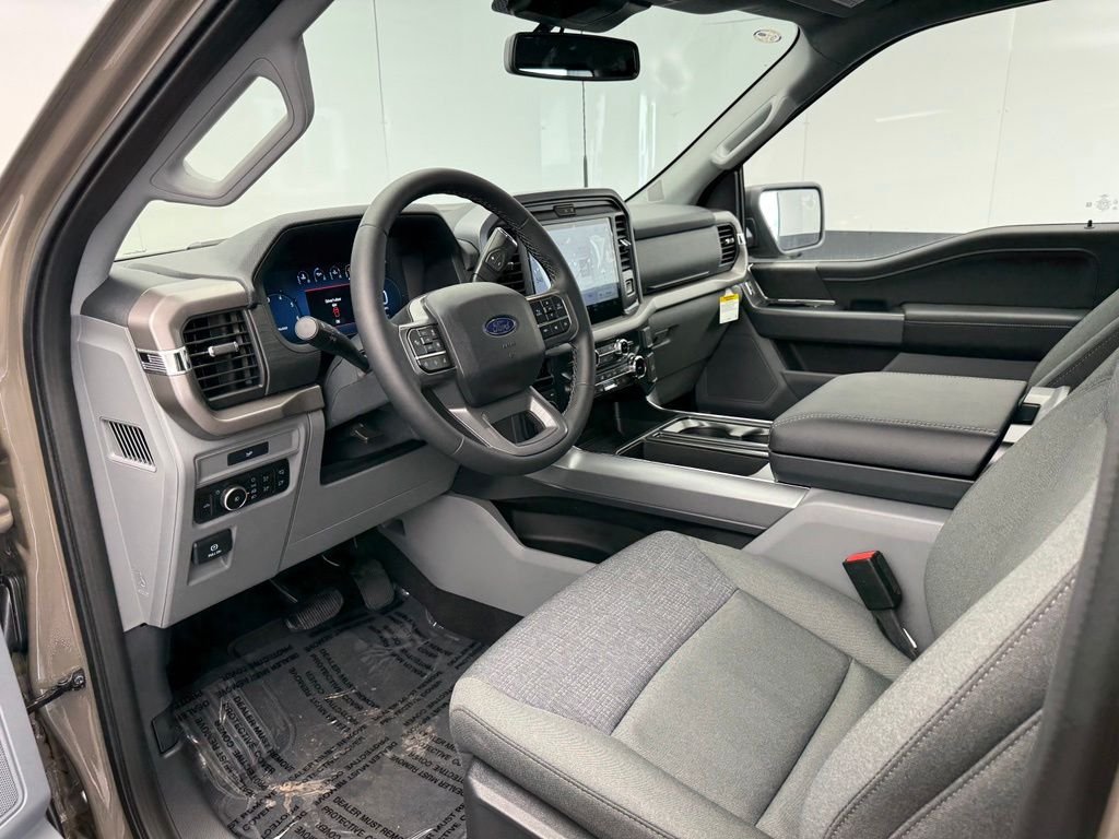 New 2026 Marsh Gray Ford XLT image 61