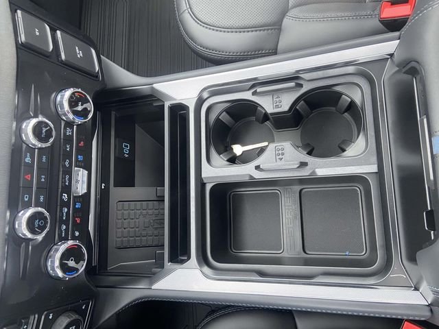 2026 Ford F-350 Super Duty Platinum - Photo 39
