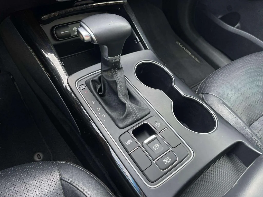 Used 2019 Ebony Black Kia EX image 14